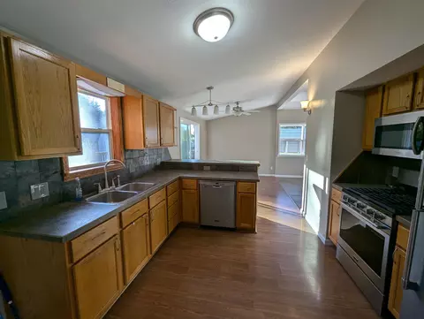 Kitchen - 180 N West, Au Gres, MI 48703 photo 4 of 5