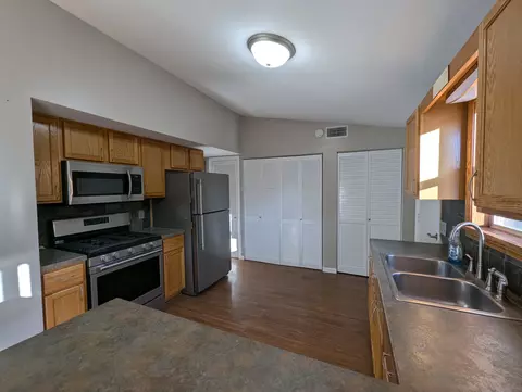 Kitchen - 180 N West, Au Gres, MI 48703 photo 3 of 5