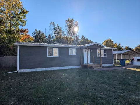Exterior - 180 N West, Au Gres, MI 48703 photo 3 of 10