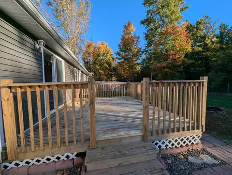 Exterior - 180 N West, Au Gres, MI 48703 photo 8 of 10