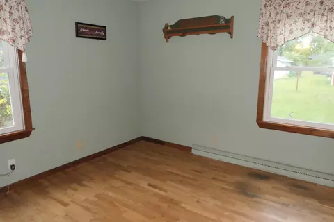 619 Emerson, Ithaca, MI 48847 photo 14