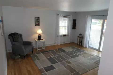 619 Emerson, Ithaca, MI 48847 photo 3