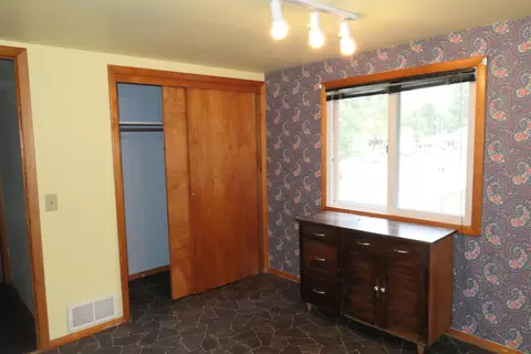 619 Emerson, Ithaca, MI 48847 photo 19