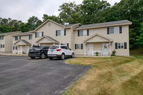 3819 Vale, Traverse City, MI 49686