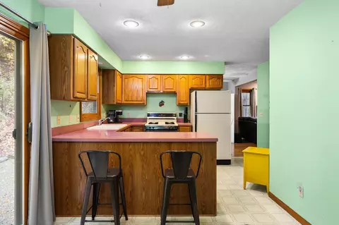 Kitchen - 1075 E Sleights, Traverse City, MI 49696 photo 1 of 4