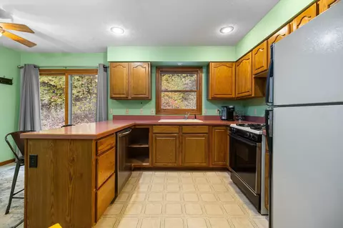 Kitchen - 1075 E Sleights, Traverse City, MI 49696 photo 2 of 4