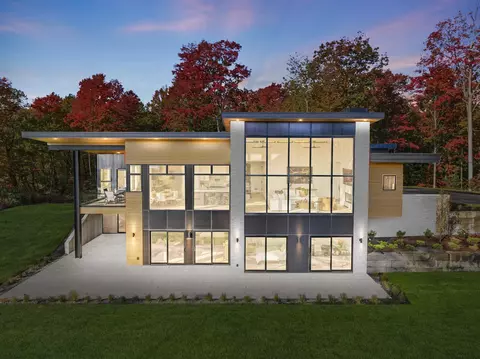 17073 Smokey Holw, Traverse City, MI 49686
