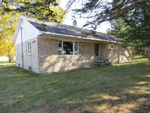 10647 S M-37, Wellston, MI 49689