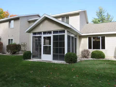 316 Woodside, Cadillac, MI 49601