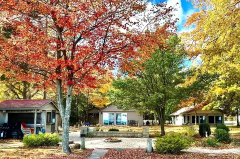 3207 N Us-23, Greenbush, MI 48738