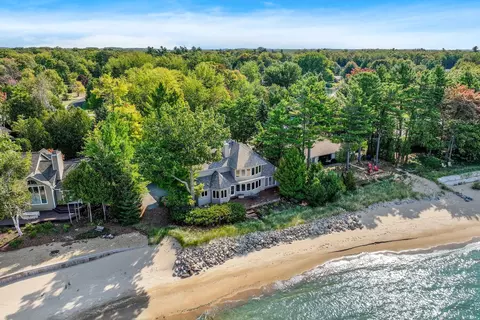 6343 E Hbr, Elk Rapids, MI 49629