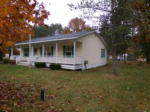 Exterior - 8727 Arbutus, Farwell, MI 48622 photo 15 of 15
