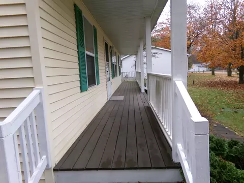 Exterior - 8727 Arbutus, Farwell, MI 48622 photo 4 of 15