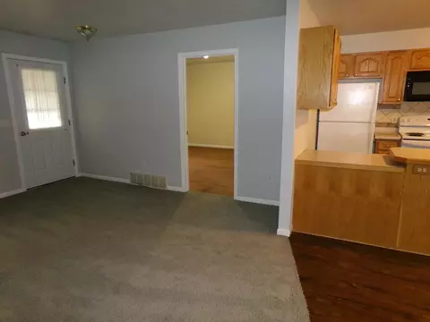 Living - 8727 Arbutus, Farwell, MI 48622 photo 5 of 5