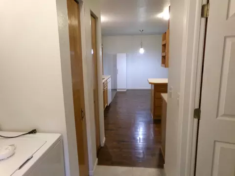 Entry Way - 8727 Arbutus, Farwell, MI 48622 photo 1 of 2