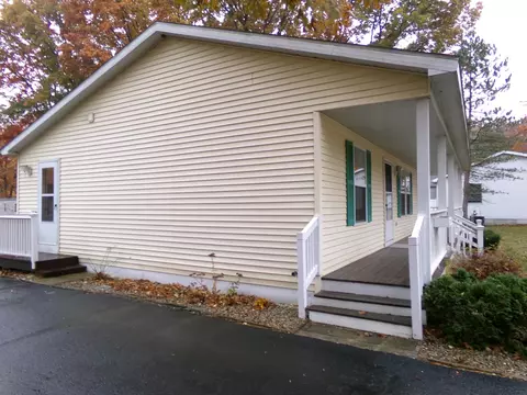 Exterior - 8727 Arbutus, Farwell, MI 48622 photo 13 of 15