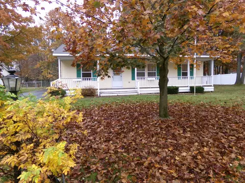Exterior - 8727 Arbutus, Farwell, MI 48622 photo 5 of 15