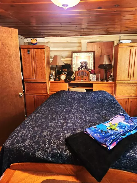 Bedroom - 2346 Arbor, Lupton, MI 48635 photo 3 of 3