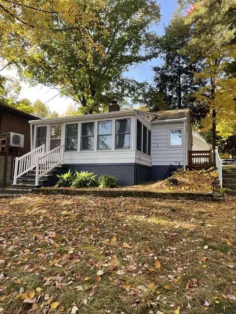 8836 W School Section Lk, Mecosta, MI 49332