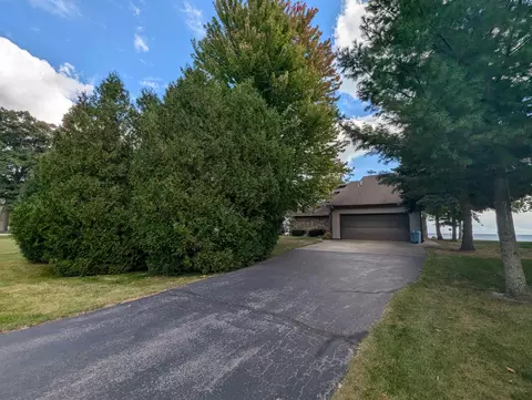 Exterior - 3600 E Michigan, Au Gres, MI 48703 photo 7 of 9