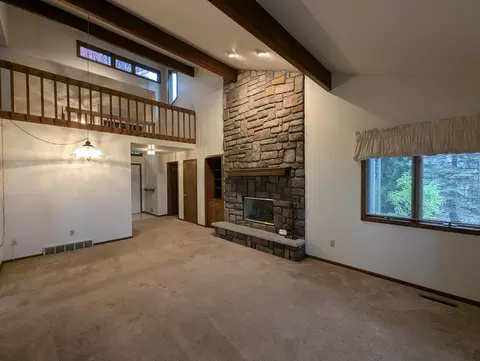 Living - 3600 E Michigan, Au Gres, MI 48703 photo 6 of 11