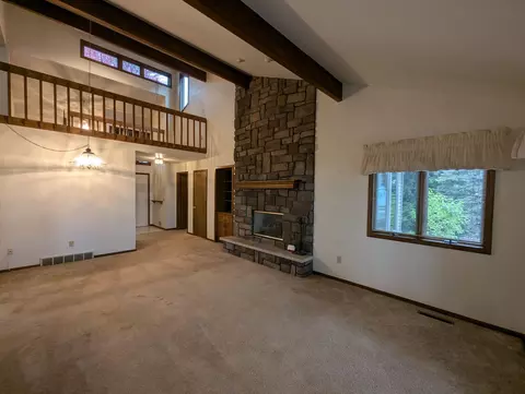Living - 3600 E Michigan, Au Gres, MI 48703 photo 4 of 11