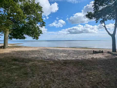 View/Area - 3600 E Michigan, Au Gres, MI 48703 photo 2 of 3