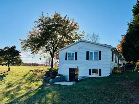 Exterior - 7405 E Fremont, Shepherd, MI 48883 photo 6 of 9