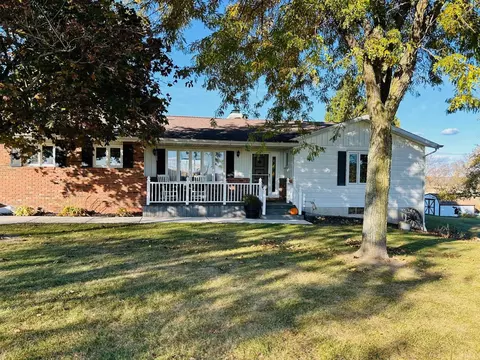 Exterior - 7405 E Fremont, Shepherd, MI 48883 photo 7 of 9