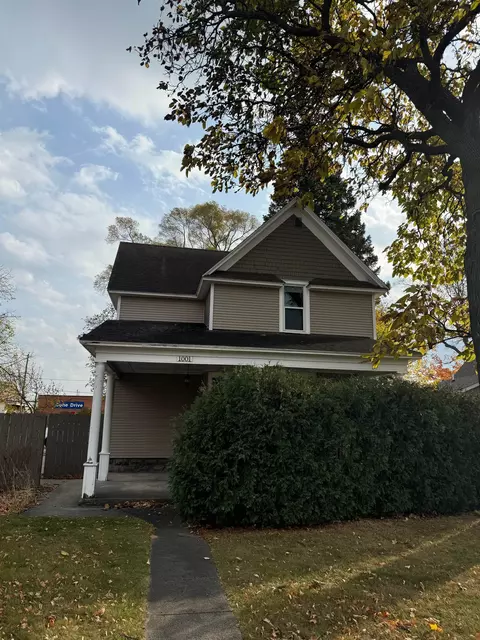 1001 S Cass, Traverse City, MI 49684