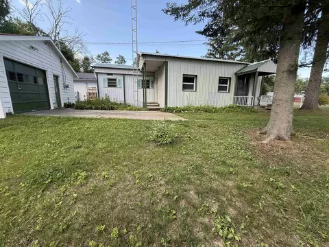 4465 Filter, Harrison, MI 48625