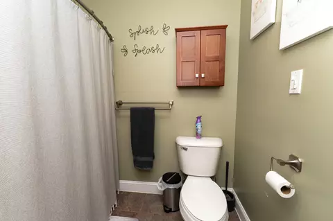 Bath - 402 E High, Mount Pleasant, MI 48858 photo 4 of 5