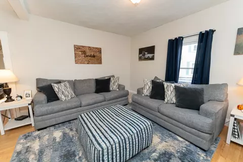 Living - 402 E High, Mount Pleasant, MI 48858 photo 4 of 4