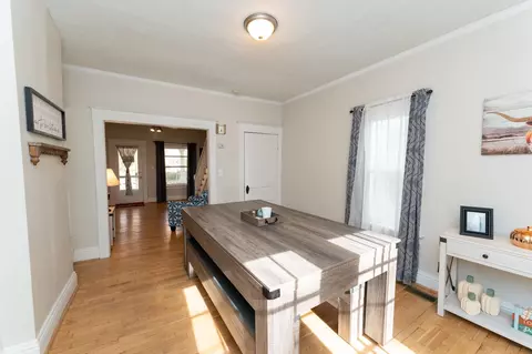 Dining - 402 E High, Mount Pleasant, MI 48858 photo 2 of 2