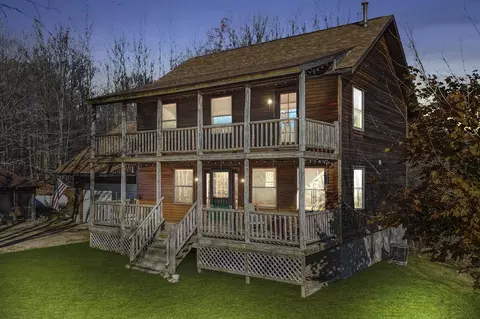 5372 S Snyder Rd SW, Fife Lake, MI 49633