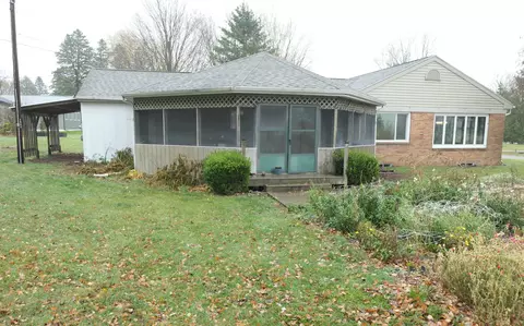 Exterior - 1567 Howard City Edmore, Edmore, MI 48829 photo 7 of 8