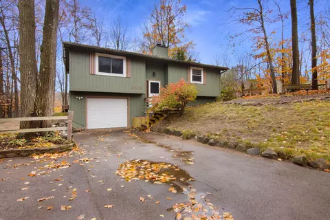 3928 Manchester, Traverse City, MI 49686