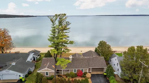 789 Munson, Traverse City, MI 49686