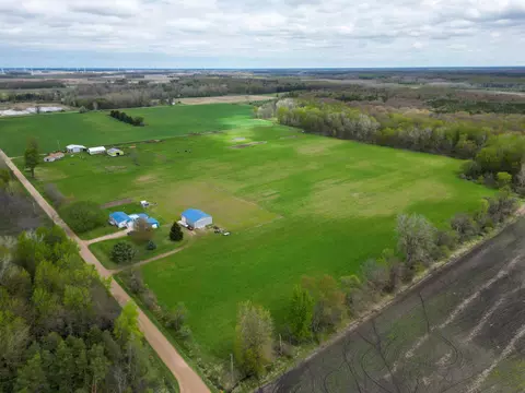 tbd S Barry, Ithaca, MI 48847