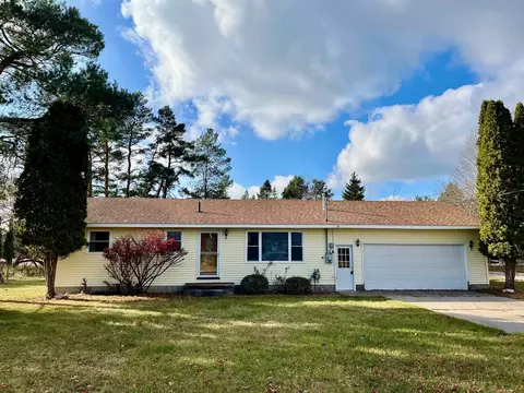 229 Elm, Bellaire, MI 49615