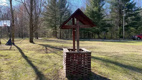 1261 SE County Line, Shepherd, MI 48883 photo 16