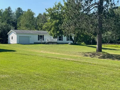 2800 S 33, Cadillac, MI 49601