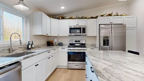 Kitchen - 4934 W Olson, Shepherd, MI 48883 photo 2 of 5