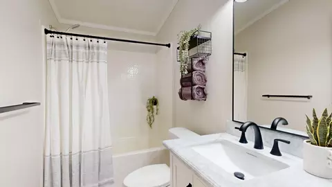 Bath - 4934 W Olson, Shepherd, MI 48883 photo 3 of 4