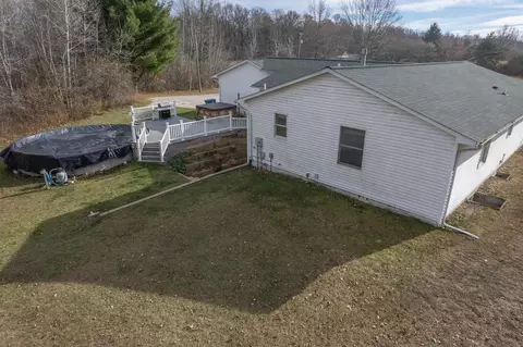 3030 W W Pr, Shepherd, MI 48883 photo 9