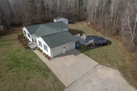 3030 W W Pr, Shepherd, MI 48883
