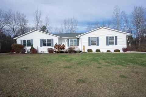 3030 W W Pr, Shepherd, MI 48883 photo 2