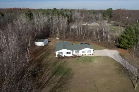 3030 W W Pr, Shepherd, MI 48883 photo 6