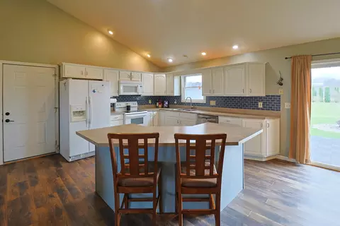 7565 S Wise, Shepherd, MI 48883 photo 8