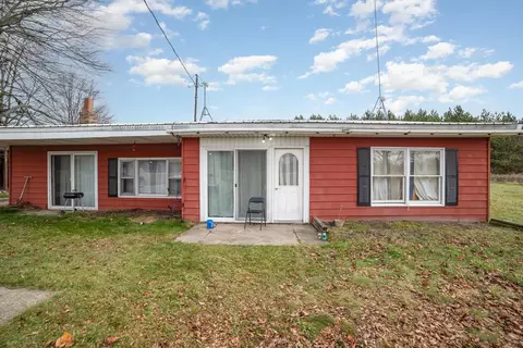 6600 N Sheridan, Edmore, MI 48829